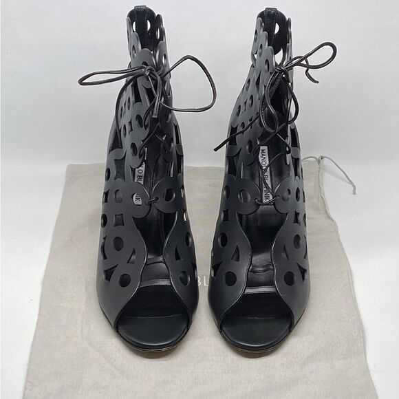 Manolo Blahnik Taralo 90MM Leather Booties size 41 - Picture 14 of 16